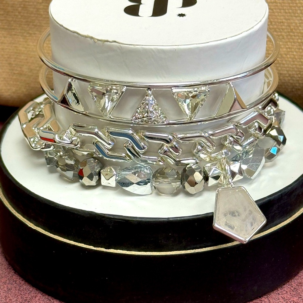 Summer Stacks Luxe Collection 2024